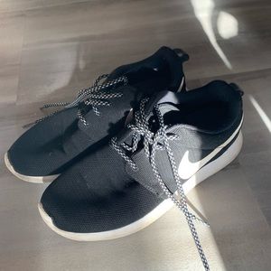 Black athletic shoes. Lightly used in great condition!